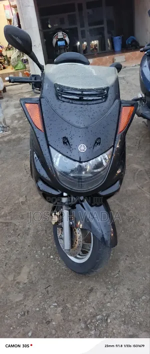 Yamaha Majesty 2018 Black
