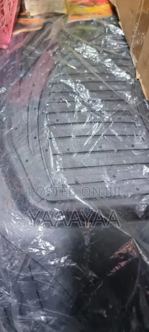 Universal Floor Mats for All Cars