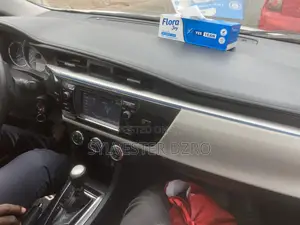 Toyota Corolla 2016 White