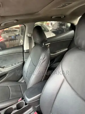 Hyundai Elantra GLS Sedan FWD (1.8L 4cyl 6M) 2013 Gray
