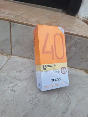 New Tecno Spark 40 Pro 256 GB Green