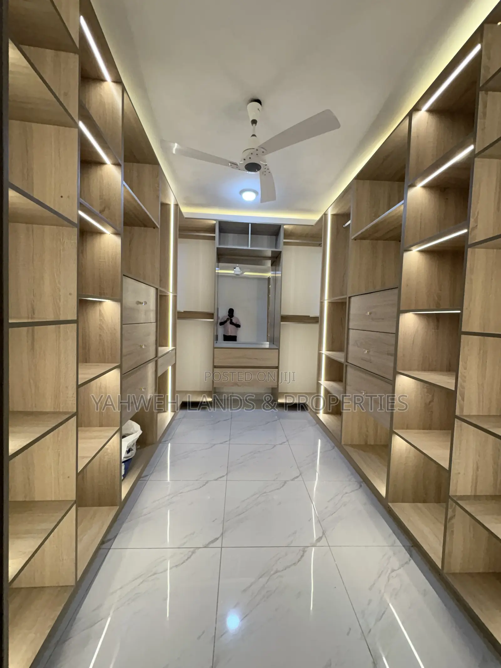 Furnished 6bdrm Duplex in Shalom Sport, Spintex for rent