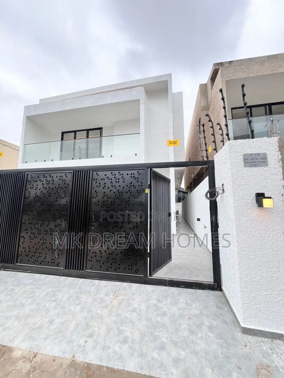 4bdrm House in Ashaley Botwe for sale