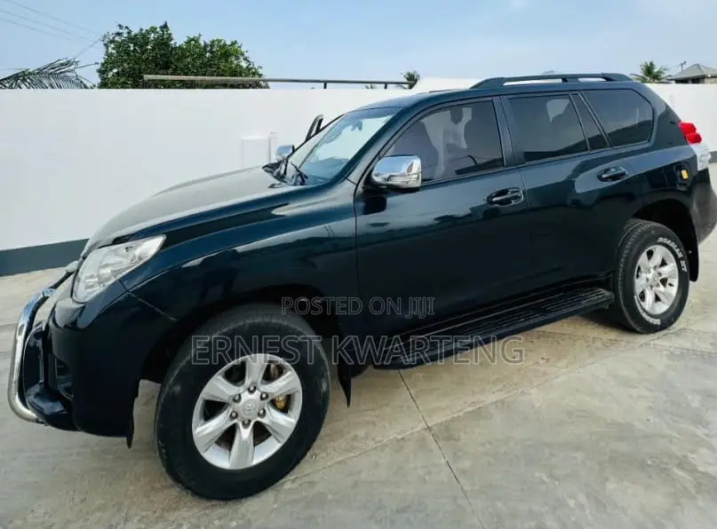 Toyota Land Cruiser Prado 2012 Black