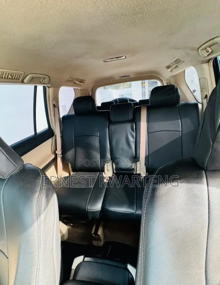 Toyota Land Cruiser Prado 2012 Black
