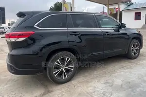 Toyota Highlander 2017 Black