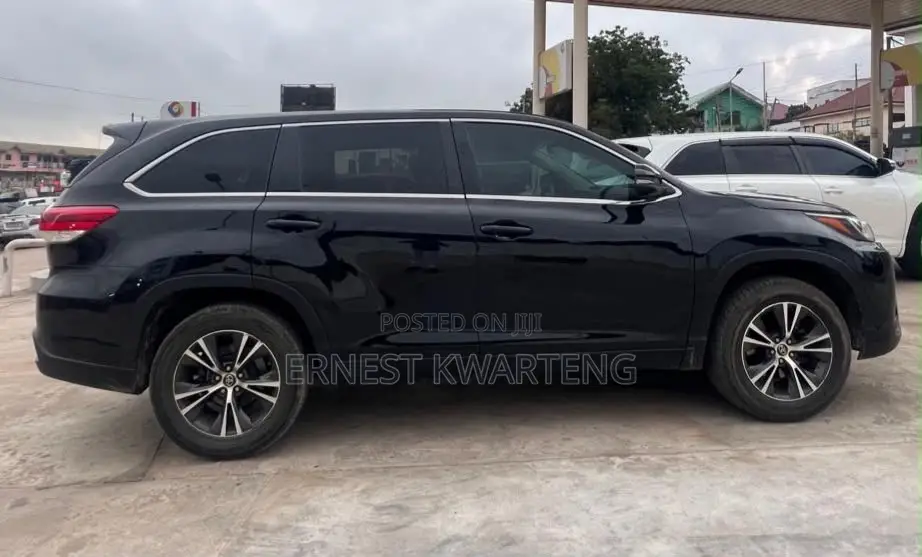 Toyota Highlander 2017 Black