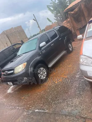 Toyota Hilux 3.0 D-4D 4x4 2014 Black