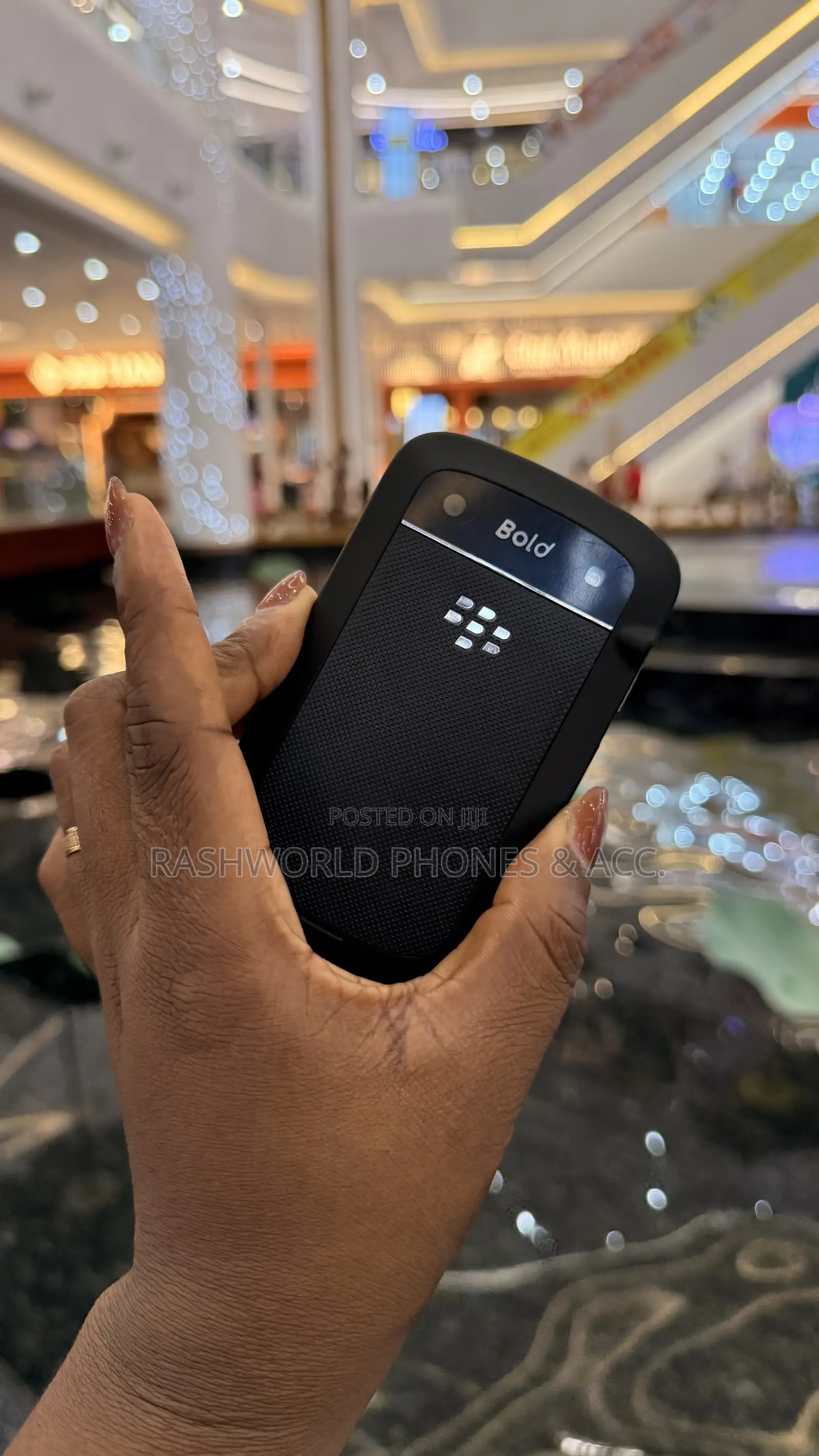 BlackBerry Bold Touch 9900 8 GB Black