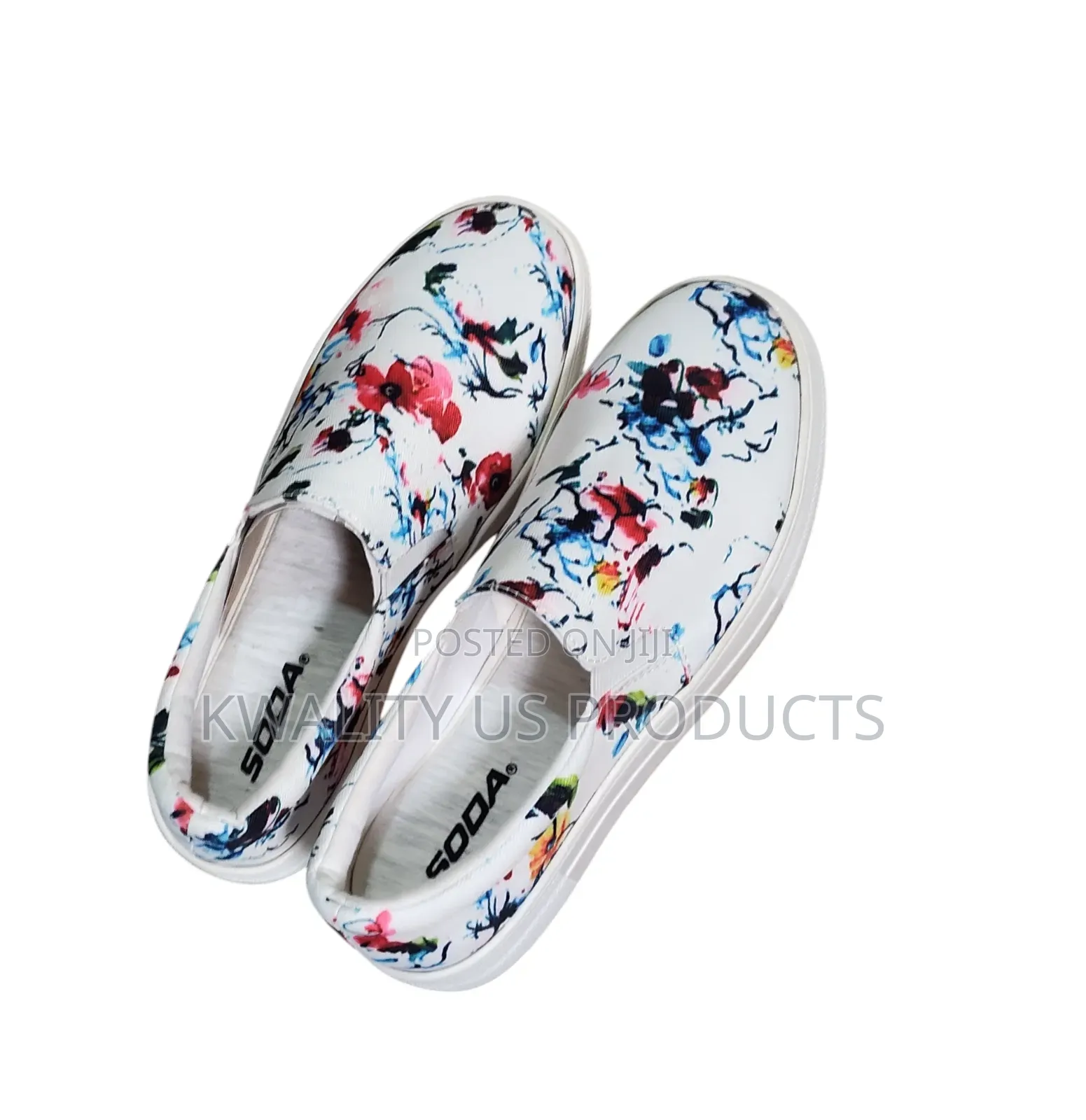 SODA Girls Floral Slip-on Sneakers - Size 37