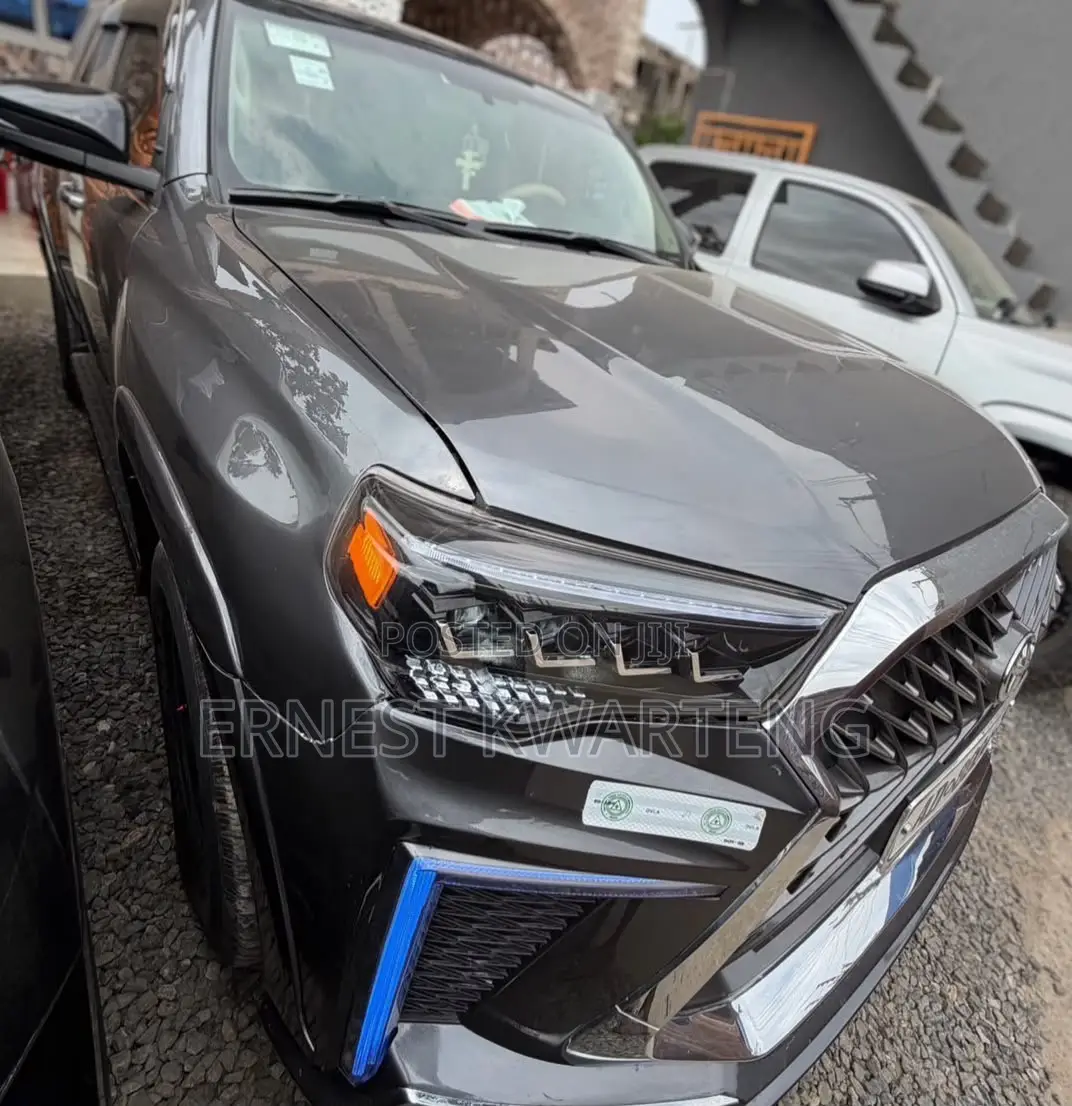 Toyota 4-Runner 2017 Black