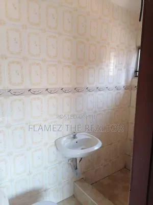 3bdrm House in Damas, Amasaman for sale