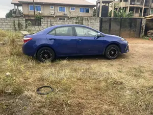 Toyota Corolla LE Eco 4dr Sedan (1.8L 4cyl CVT) 2016 Blue