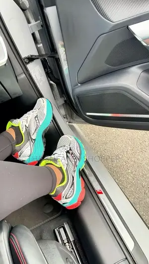 Saucony ProGrid Triumph 4