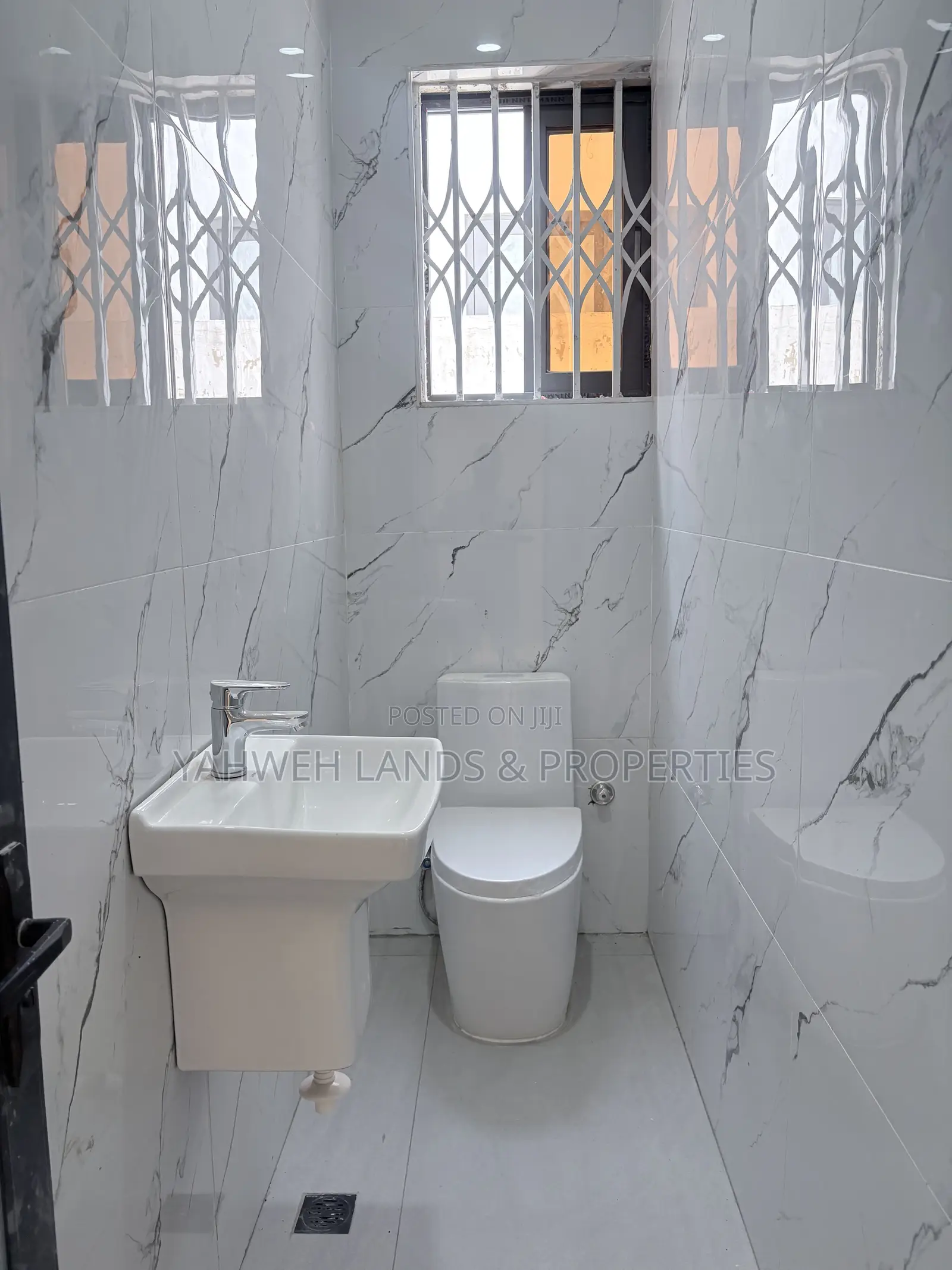 3bdrm House in Volta Estate, Spintex for sale