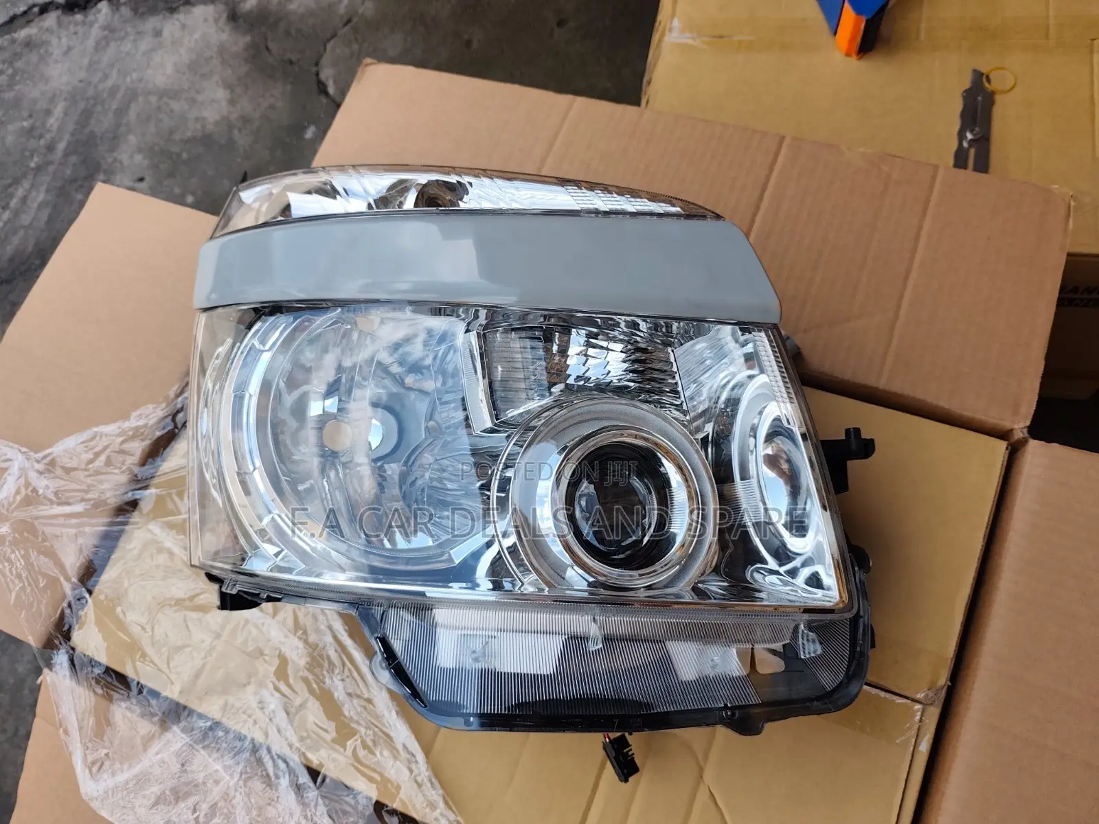 Toyota Voxy, Sienta, Vitz, Corolla, Camry, RAV4, Highlander Parts.