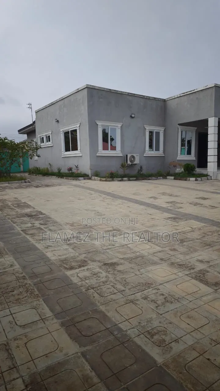 3bdrm House in Sapeiman Greater, Amasaman for rent