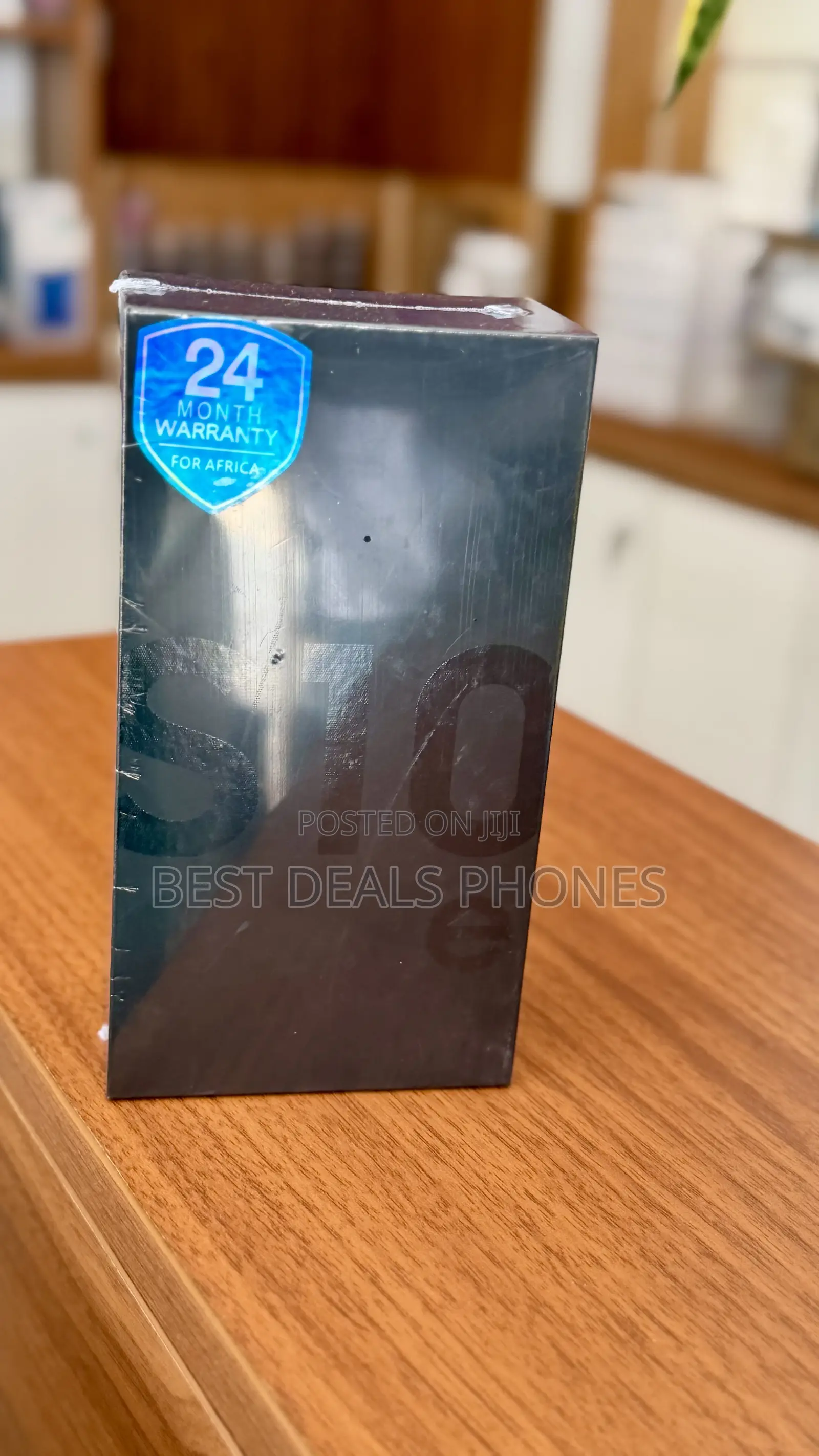 New Samsung Galaxy S10e 128 GB Black
