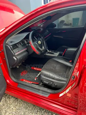 Toyota Camry 2014 Red