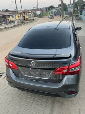 Nissan Sentra SR 2018 Gray