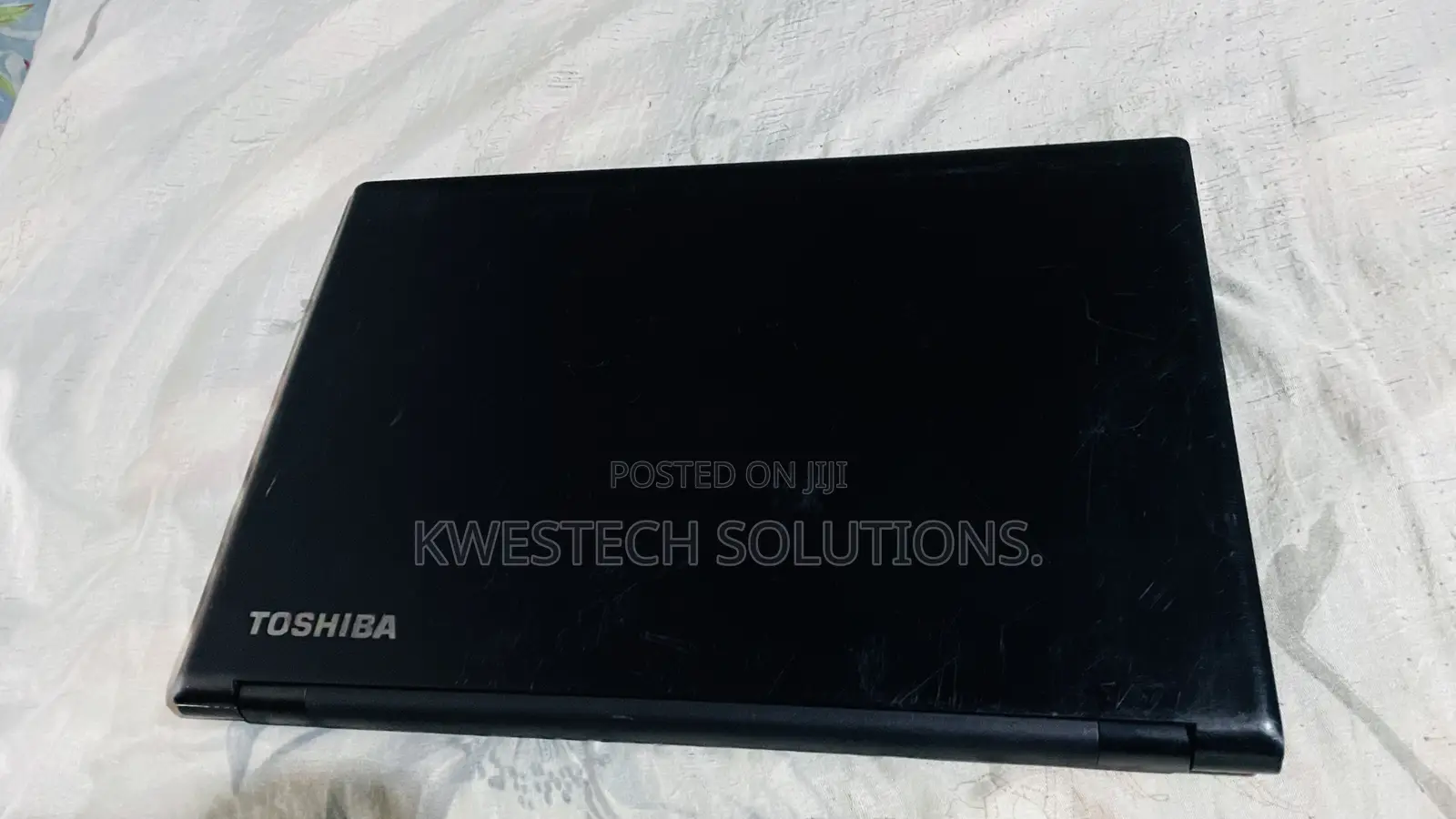 Laptop Toshiba Satellite Pro P300 4GB Intel Core i3 SSD 128GB