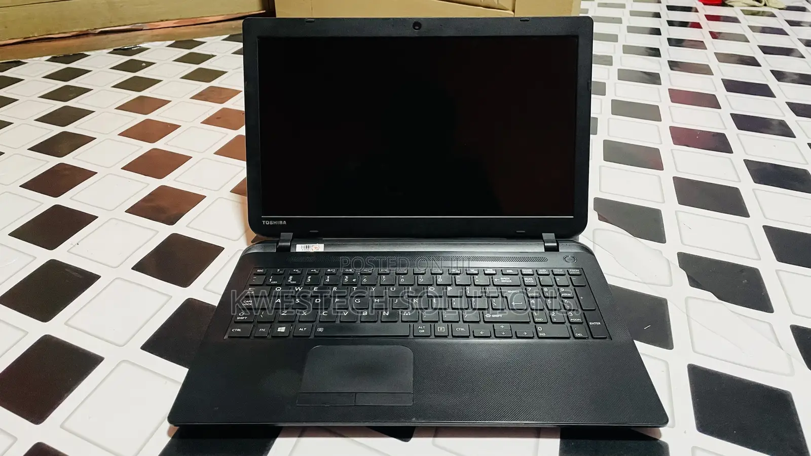 Laptop Toshiba C50 8GB Intel Core i3 HDD 640GB