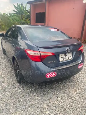 Toyota Corolla S Premium 4dr Sedan (1.8L 4cyl CVT) 2016 Gray