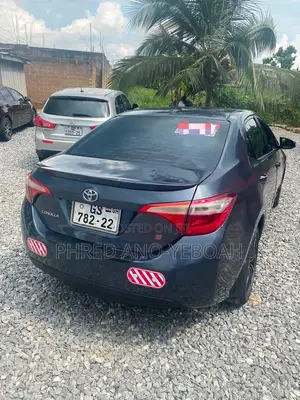 Toyota Corolla S Premium 4dr Sedan (1.8L 4cyl CVT) 2016 Gray