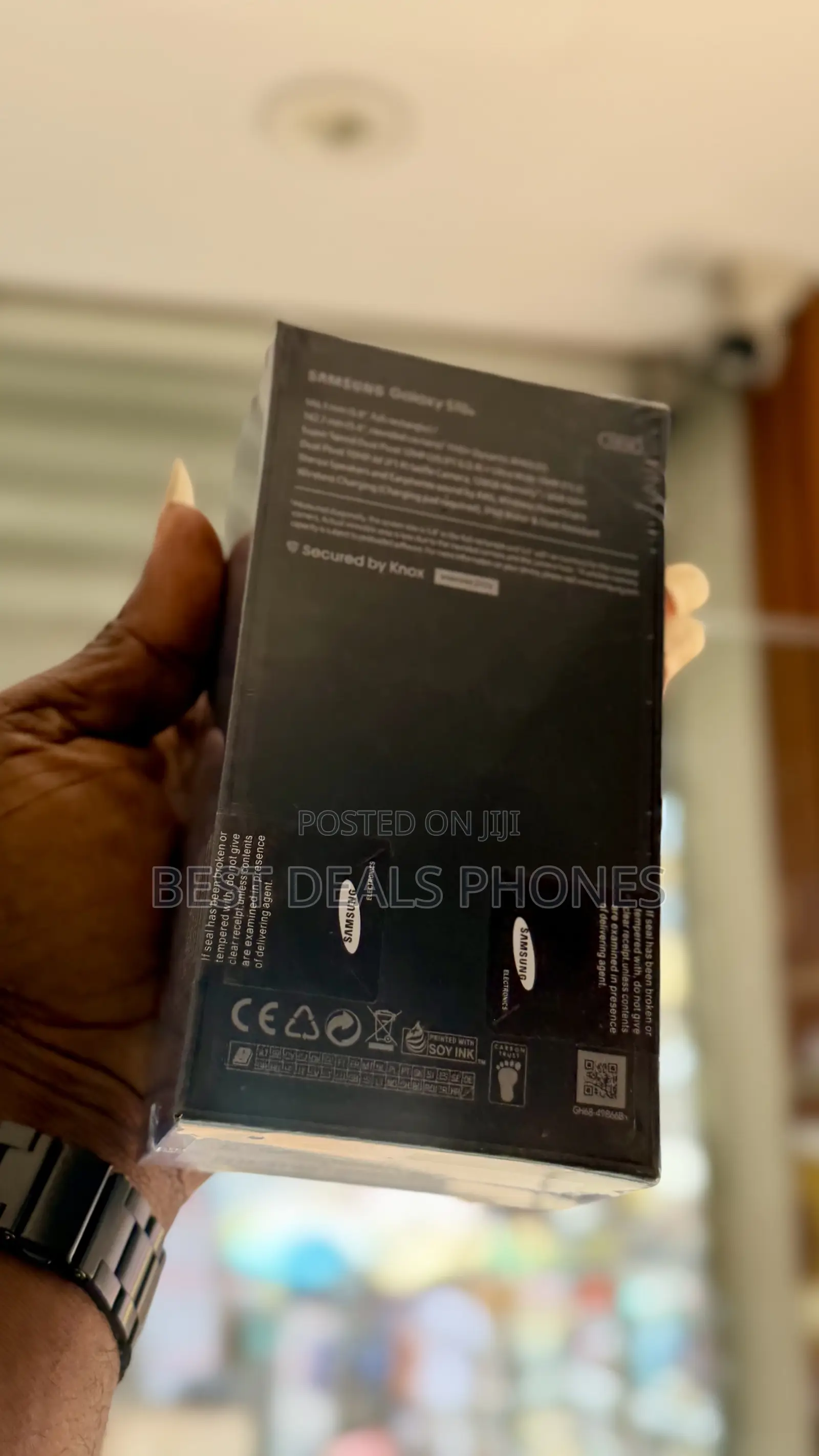New Samsung Galaxy S10e 128 GB Silver
