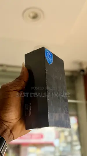 New Samsung Galaxy S10e 128 GB Silver