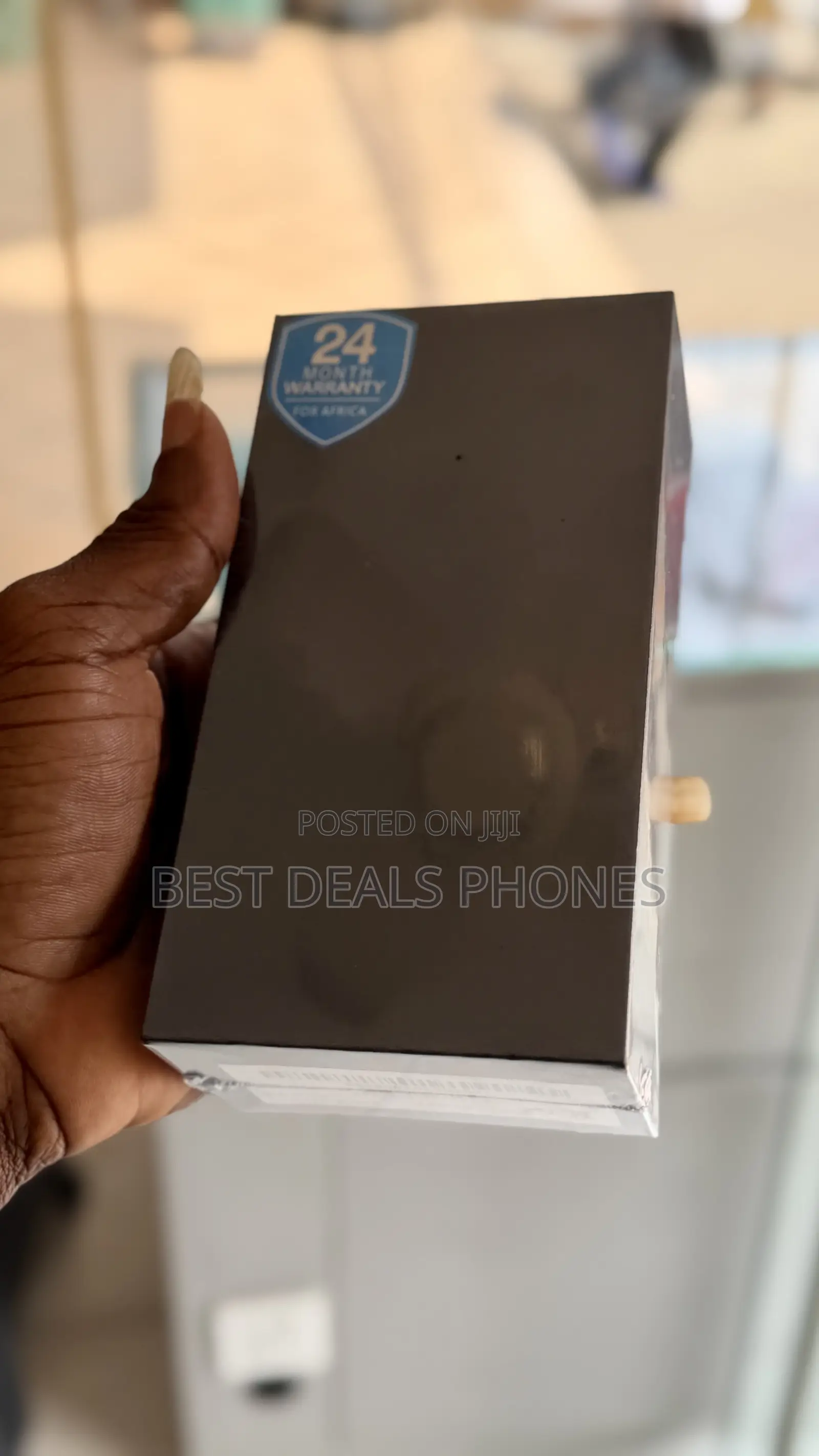 New Samsung Galaxy S10e 128 GB Blue