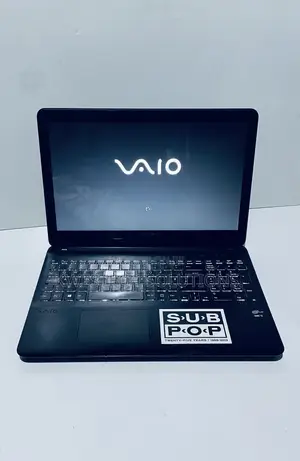 Laptop Sony VAIO Fit 15 SVF1521P2EB 8GB Intel Core i5 HDD 500GB