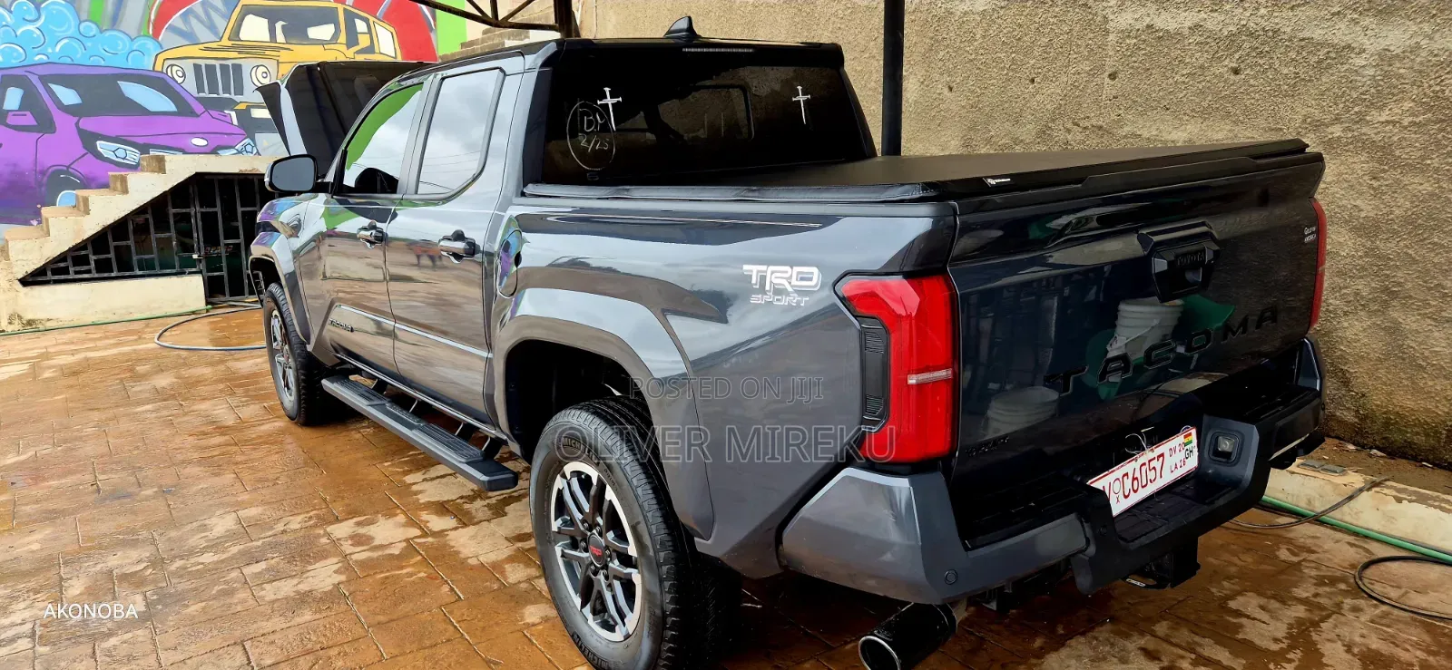 Toyota Tacoma 2024 Gray