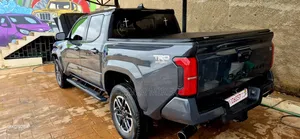 Toyota Tacoma 2024 Gray