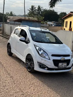Chevrolet Spark 1LT 4dr Hatchback (1.2L 4cyl 5M) 2014 White