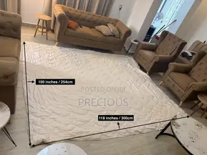 Super King Duvet – 100" × 118" (254 × 300cm)