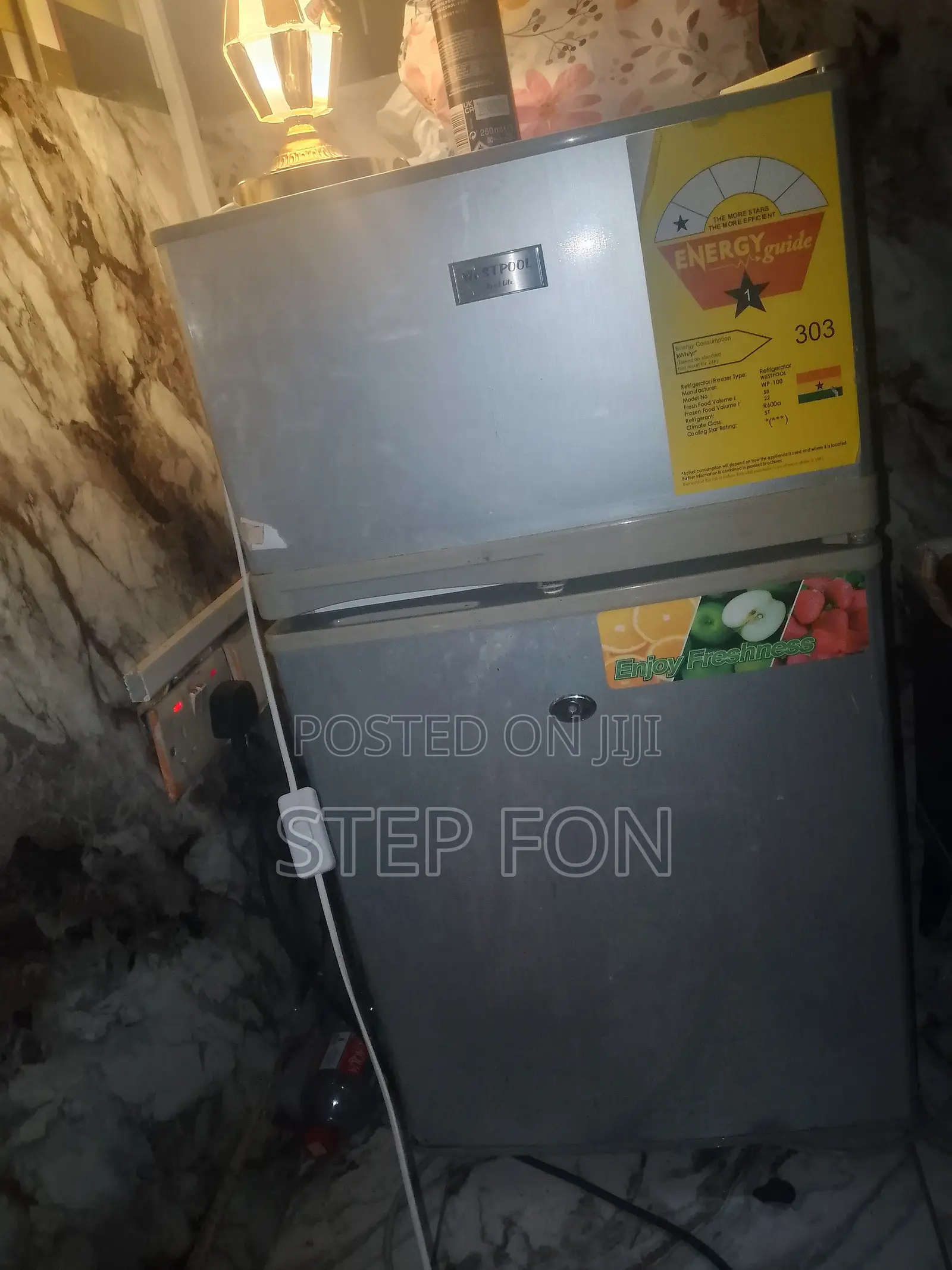 Westpool Refrigerator