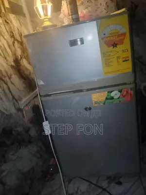Westpool Refrigerator