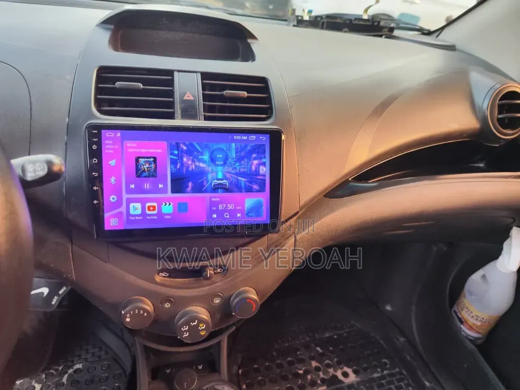 Chevrolet Spark LT 2012 Silver