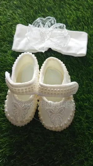 Baby Girls Christening Shoe With Headband