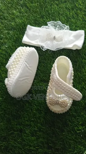 Baby Girls Christening Shoe With Headband