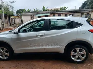 Honda HR-V 4dr SUV (1.5L 4cyl CVT) 2016 Off white