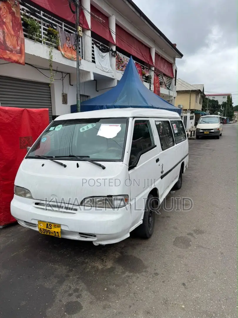 Hyundai H-100 2004 White