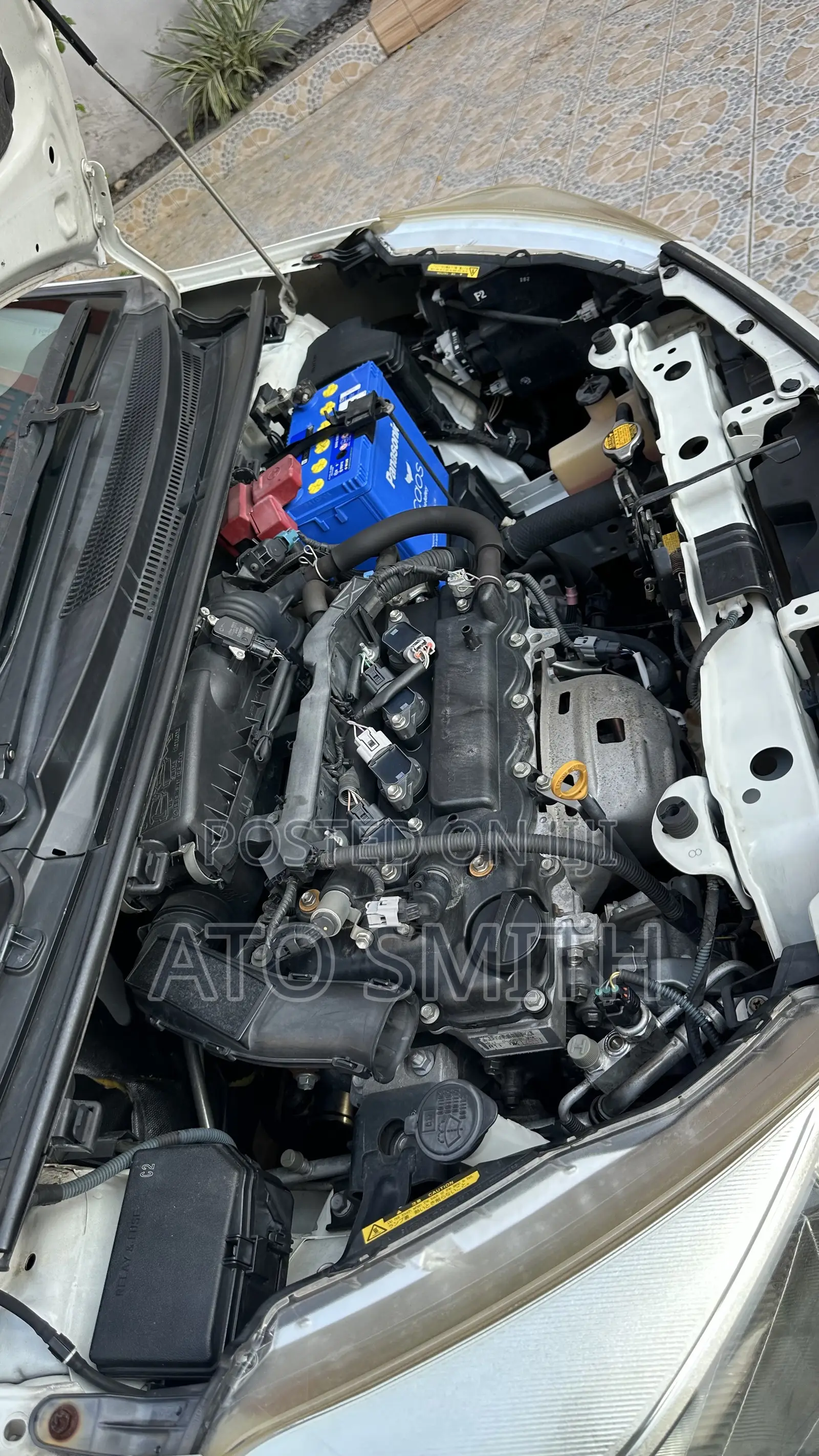 Toyota Vitz 2011 White