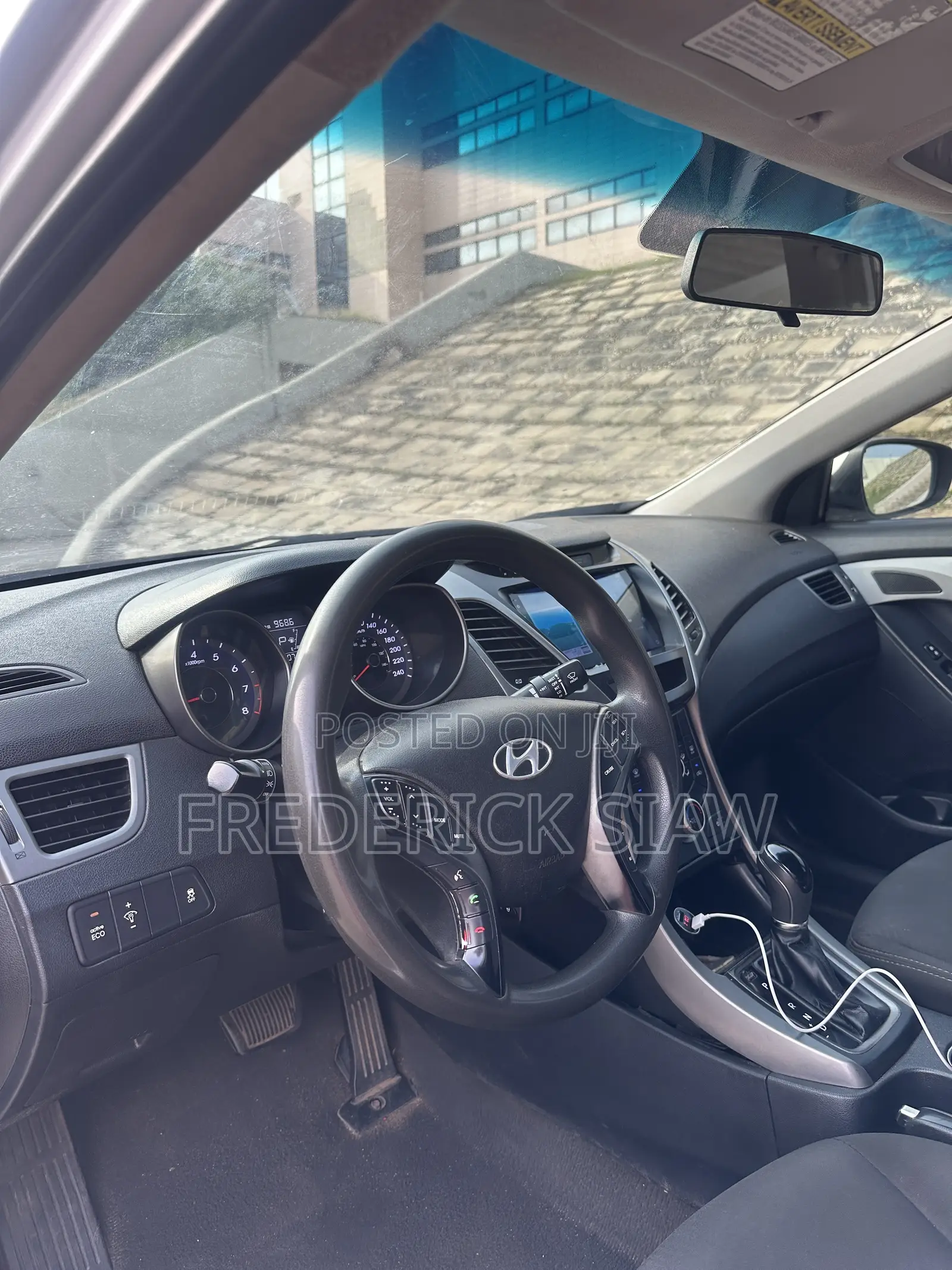 Hyundai Elantra SE 4dr Sedan (1.8L 4cyl 6A) 2015 Silver