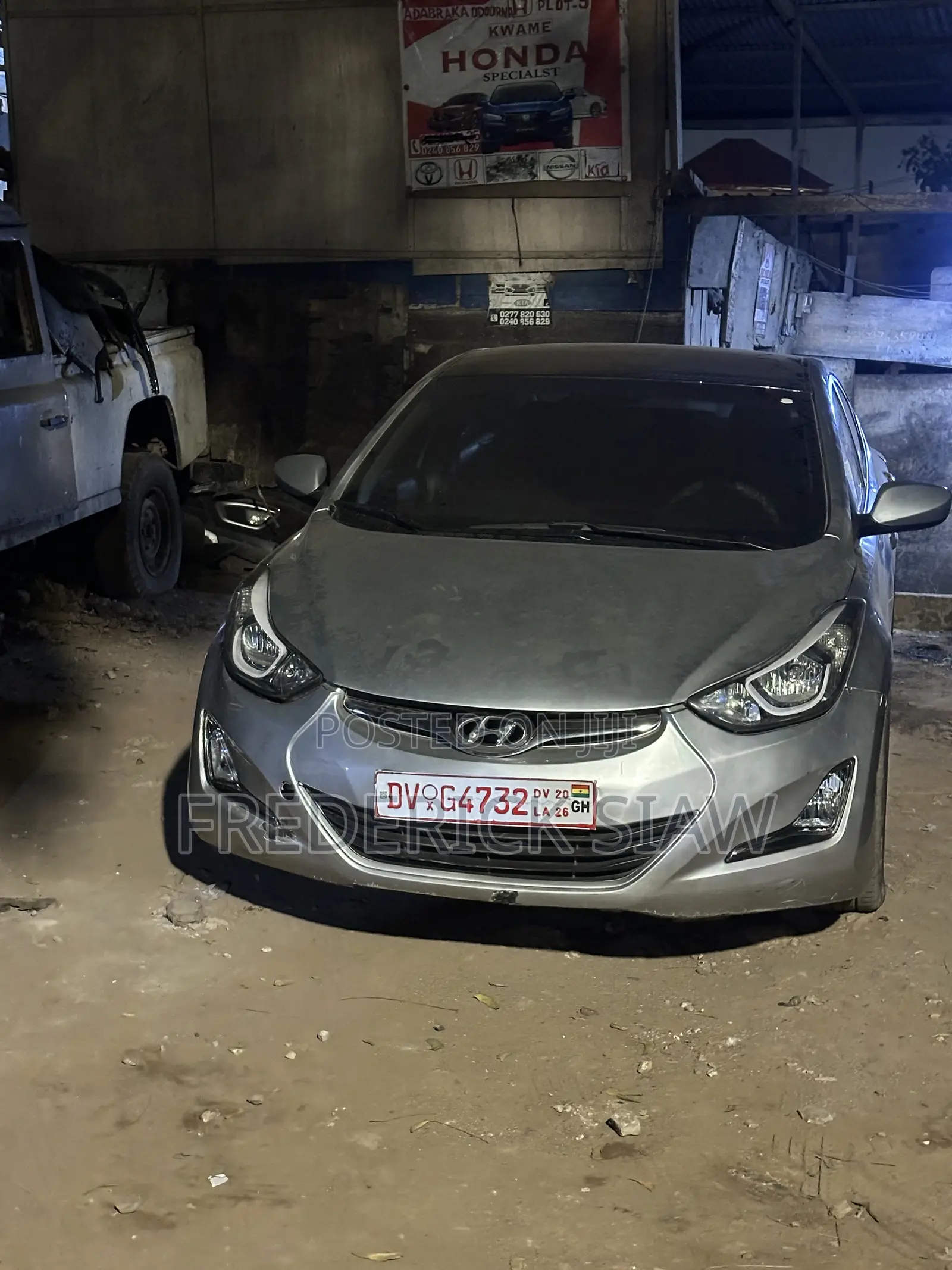 Hyundai Elantra SE 4dr Sedan (1.8L 4cyl 6A) 2015 Silver