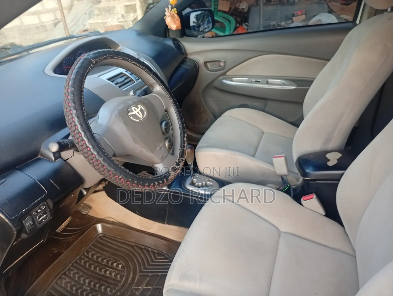 Toyota Belta 2010 White