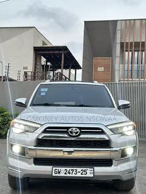 Toyota 4-Runner Limited 2021 Silver