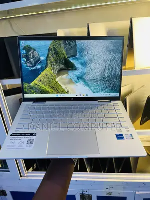 Laptop HP Pavilion 14 x360 2-in-1 8GB Intel Core i5 SSD 512GB