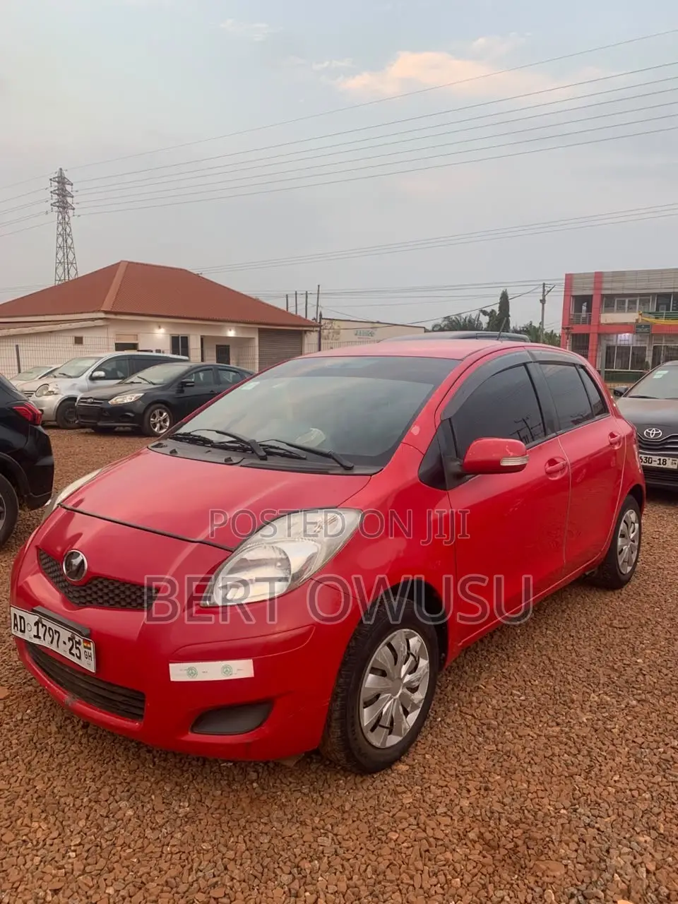 Toyota Vitz 2010 Red